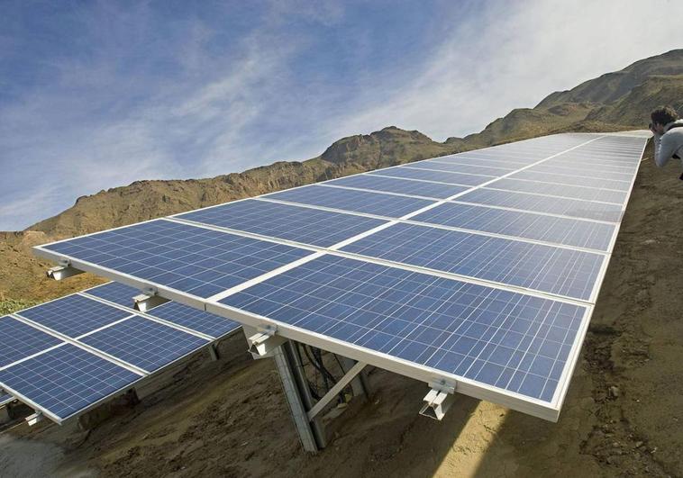 El Gobierno licita por un millón la planta fotovoltaica para bombear a La Ballabona