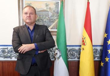 El alcalde, satisfecho con la reactivación del expediente de Palomares