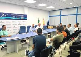 Reunión mantenida por los asociados de Carbopesca.