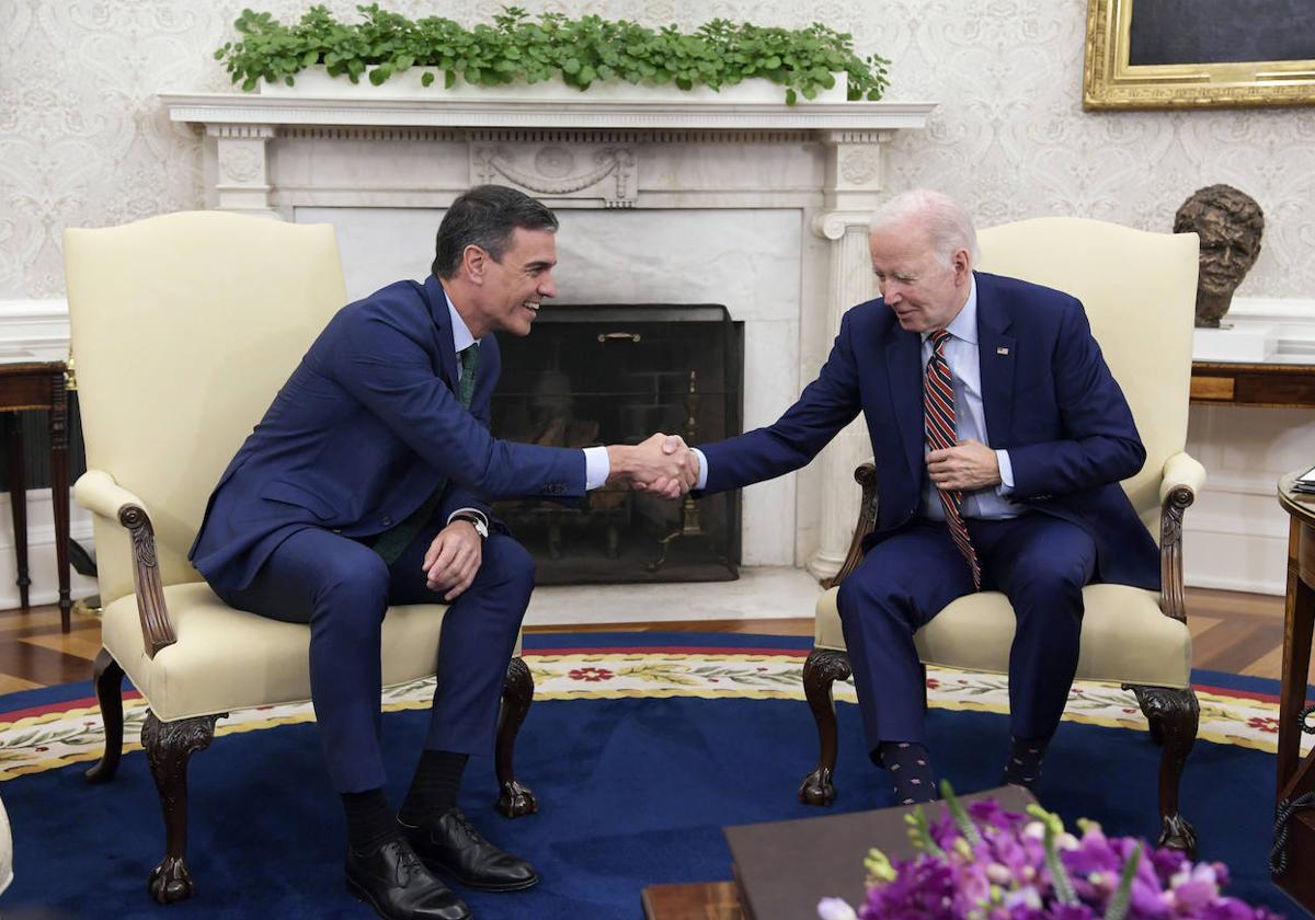 Pedro Sánchez y Joe Biden, durante su reunión de este viernes en la Casa Blanca.