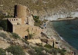 La jueza da la razón al dueño del Castillo de San Pedro y falla que no está obligado a hacer obras