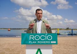 Juanma Moreno, en rueda de prensa este miércoles en Sanlúcar