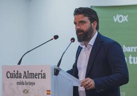 Vox acusa al PSOE de Mojácar de prácticas «mafiosas y torticeras»