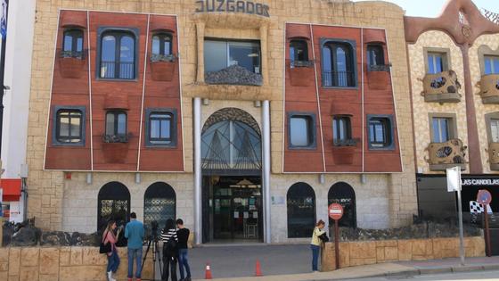 En libertad uno de los siete detenidos por la presunta compra de votos en Mojácar