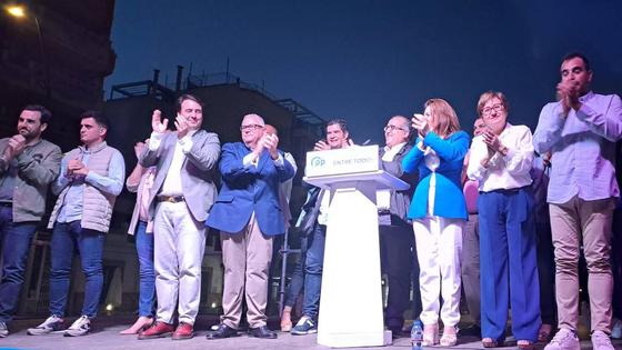Denuncian la «escandalosa subida de sueldos» en el Ayuntamiento de Garrucha