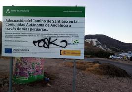 La Fiscalía abre diligencias para investigar el asfaltado de la vía pecuaria a El Algarrobico