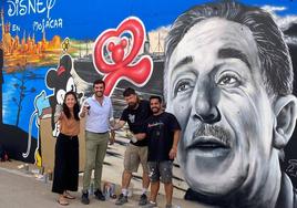 El 'mojaquero' Walt Disney: un gran mural y una plaza en su honor en Mojácar