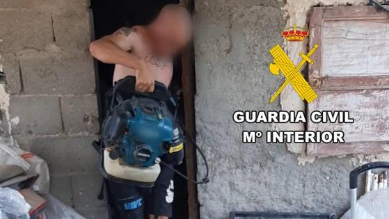 Lo pillan tras robar cobre, herramientas y vehículos en la nave municipal de Cuevas del Almanzora