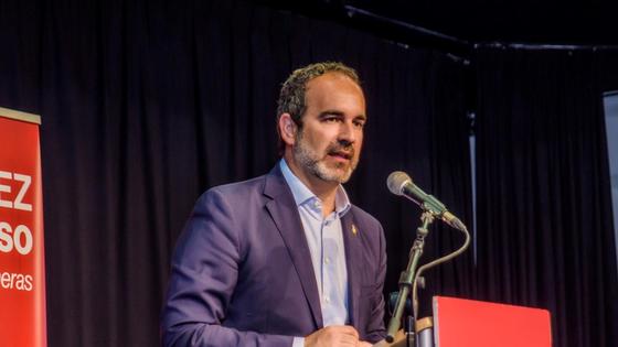 El PP retira las competencias a Cs y el PSOE acusa de tener un gobierno en caída libre a Felipe Cayuela