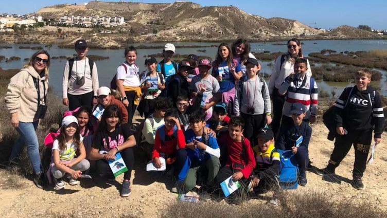 Arranca en Vera el proyecto de divulgación ambiental «Aprendiendo a mirar el salar de los Canos»