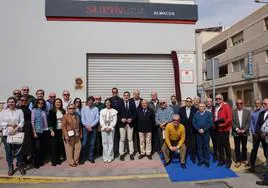 El antiguo Instituto Laboral 'Fernando el Católico' pone nombre a una calle de Vera