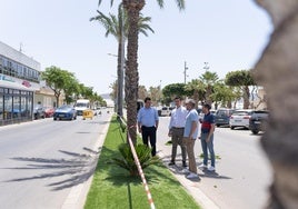 Níjar impulsa un plan para renovar y embellecer calles, plazas y parques infantiles de todo el municipio