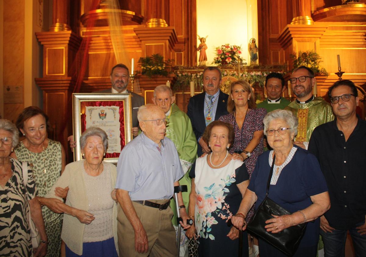 Imagen principal - Jesús Peregrín ya es hijo predilecto de su pueblo, Pulpí