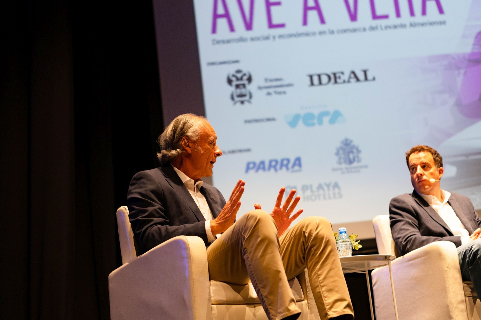 La jornada del AVE en Vera, en fotos