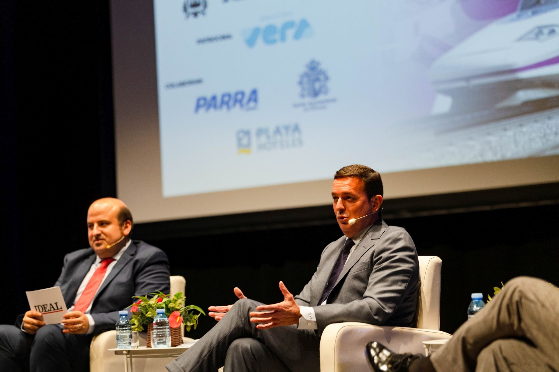 La jornada del AVE en Vera, en fotos