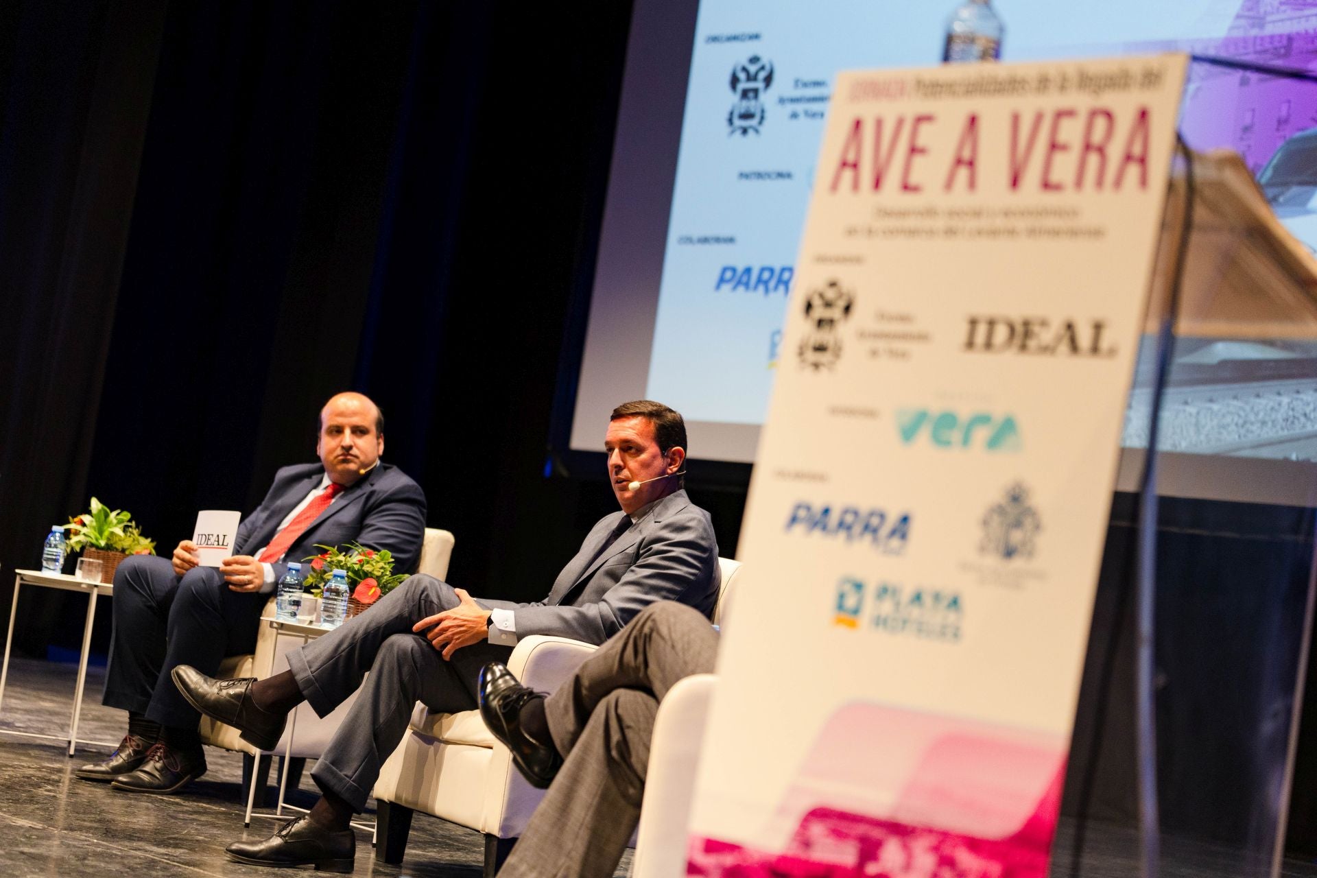 La jornada del AVE en Vera, en fotos