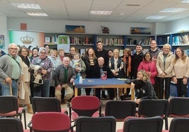 Encuentro de lectores con los escritores María Jesús Peregrín y Jacinto Ruiz en Pulpí