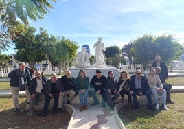 El monumento al pescador de Garrucha recupera su esplendor