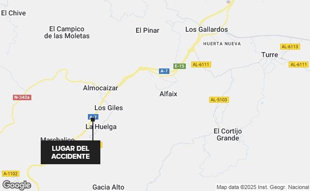 Vuelca un camión en la A-7 a su paso por Los Gallardos