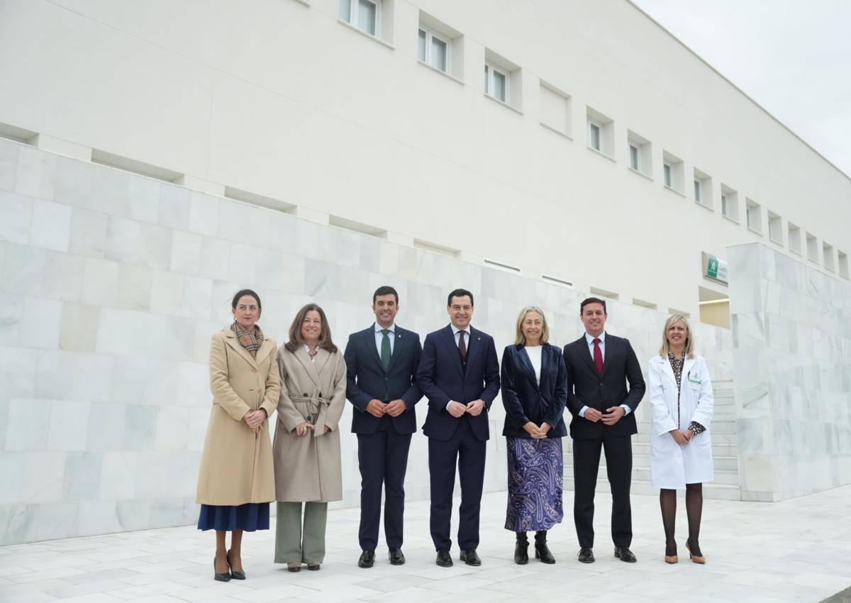 Imagen secundaria 1 - El nuevo Centro de Salud de Mojácar abre sus puertas tras una inversión de cinco millones