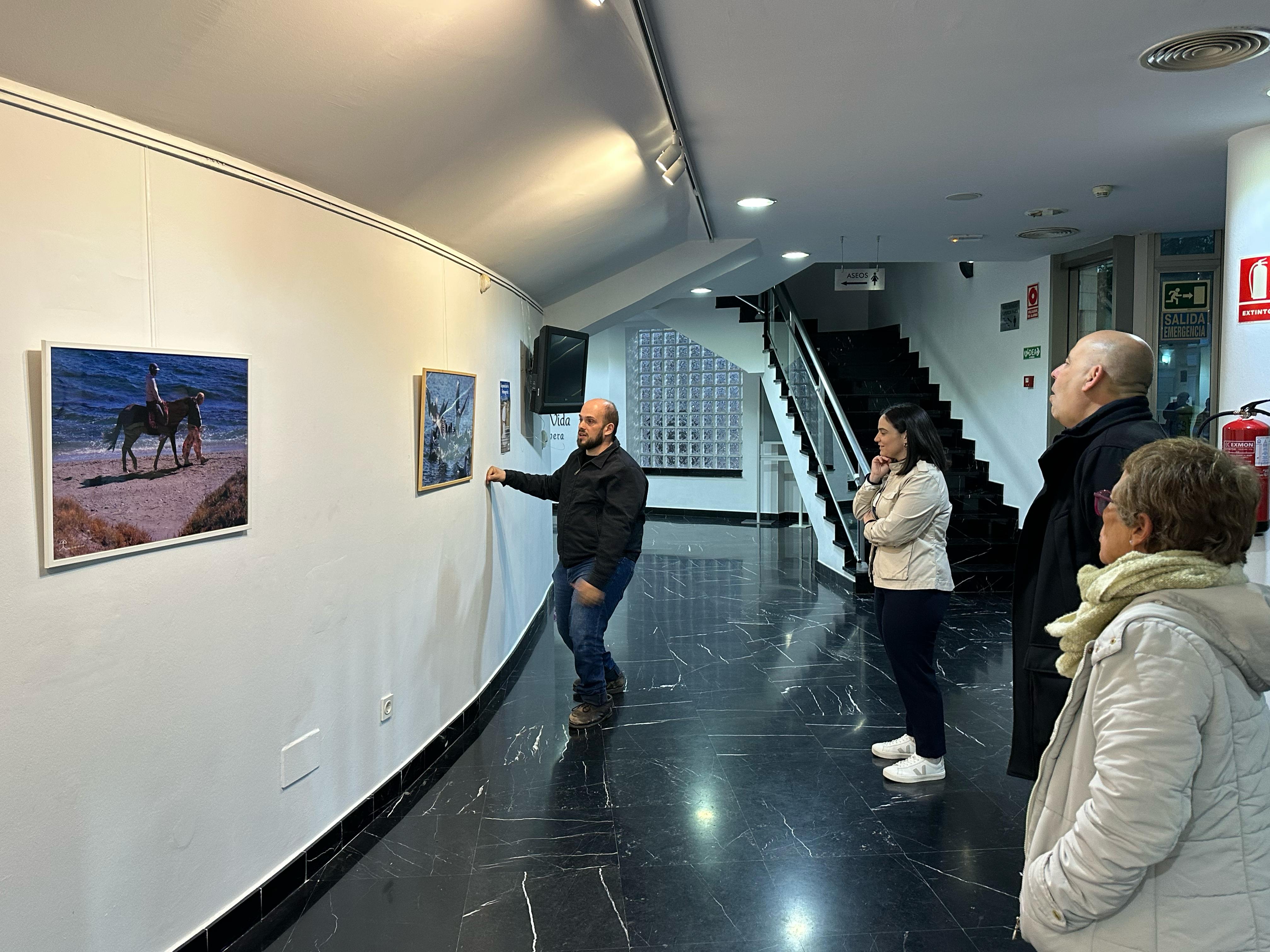 'Costa a la Vista', de Juan Pedro Beltrán Guevara, se expone en el Teatro Villa de Huércal-Overa