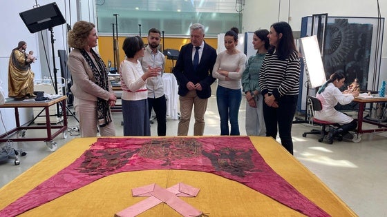 El Pendón Real de Vera, una joya patrimonial en restauración