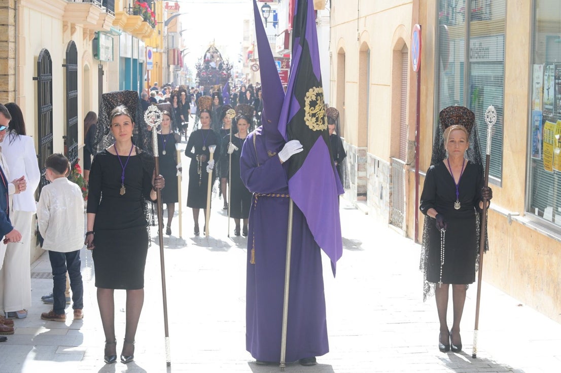 Emotivo Viernes Santo en Vera