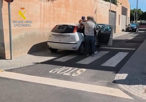 A prisión dos detenidos por robos con violencia en establecimientos de Vera y Garrucha