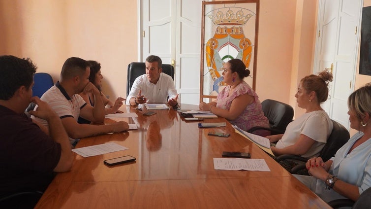 Carboneras licita por 10 millones el nuevo contrato de limpieza, jardines y playas