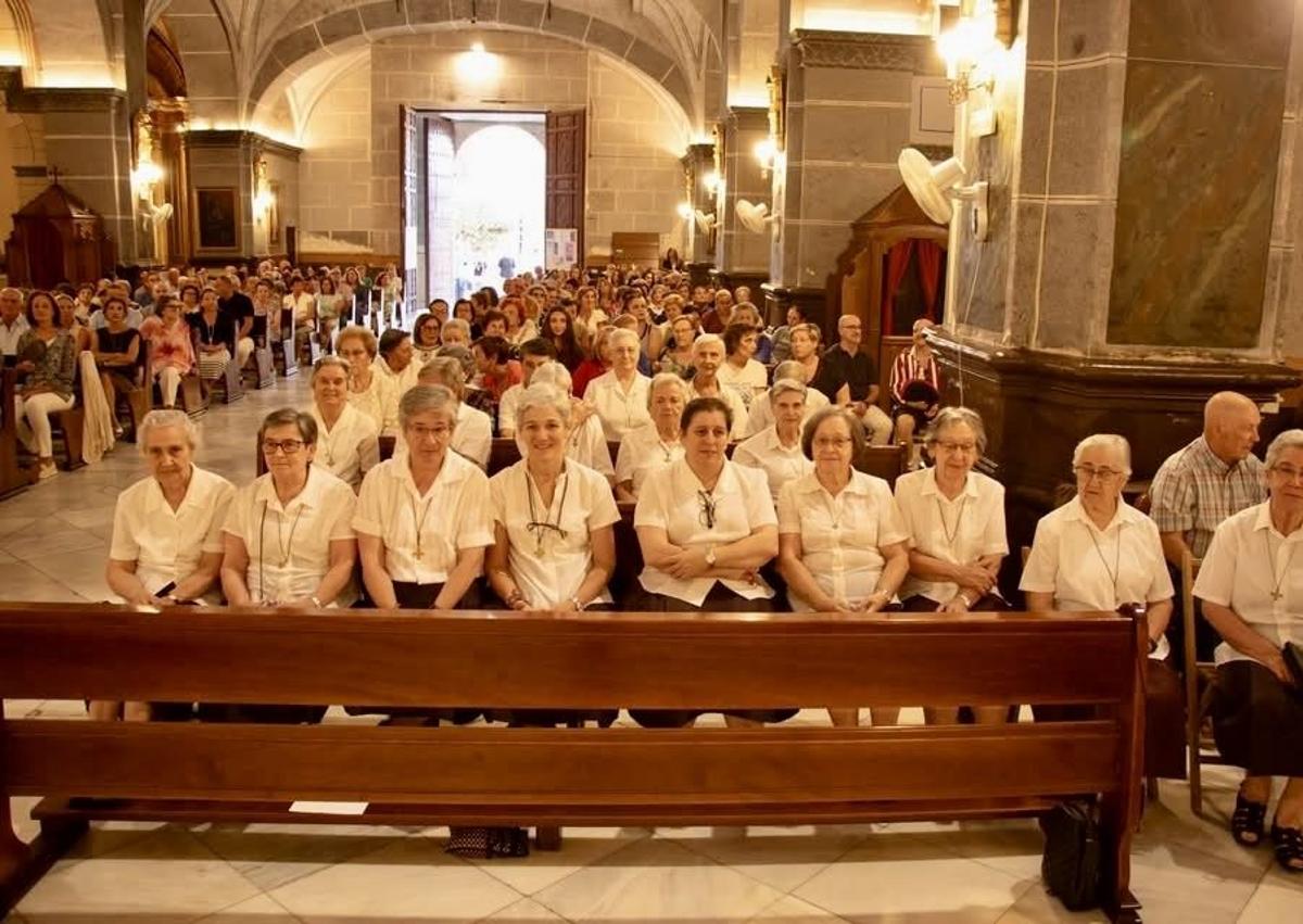 Imagen secundaria 1 - Huércal-Overa dedica un espacio a las Religiosas de la Asunción en el 50º aniversario de su llegada al municipio