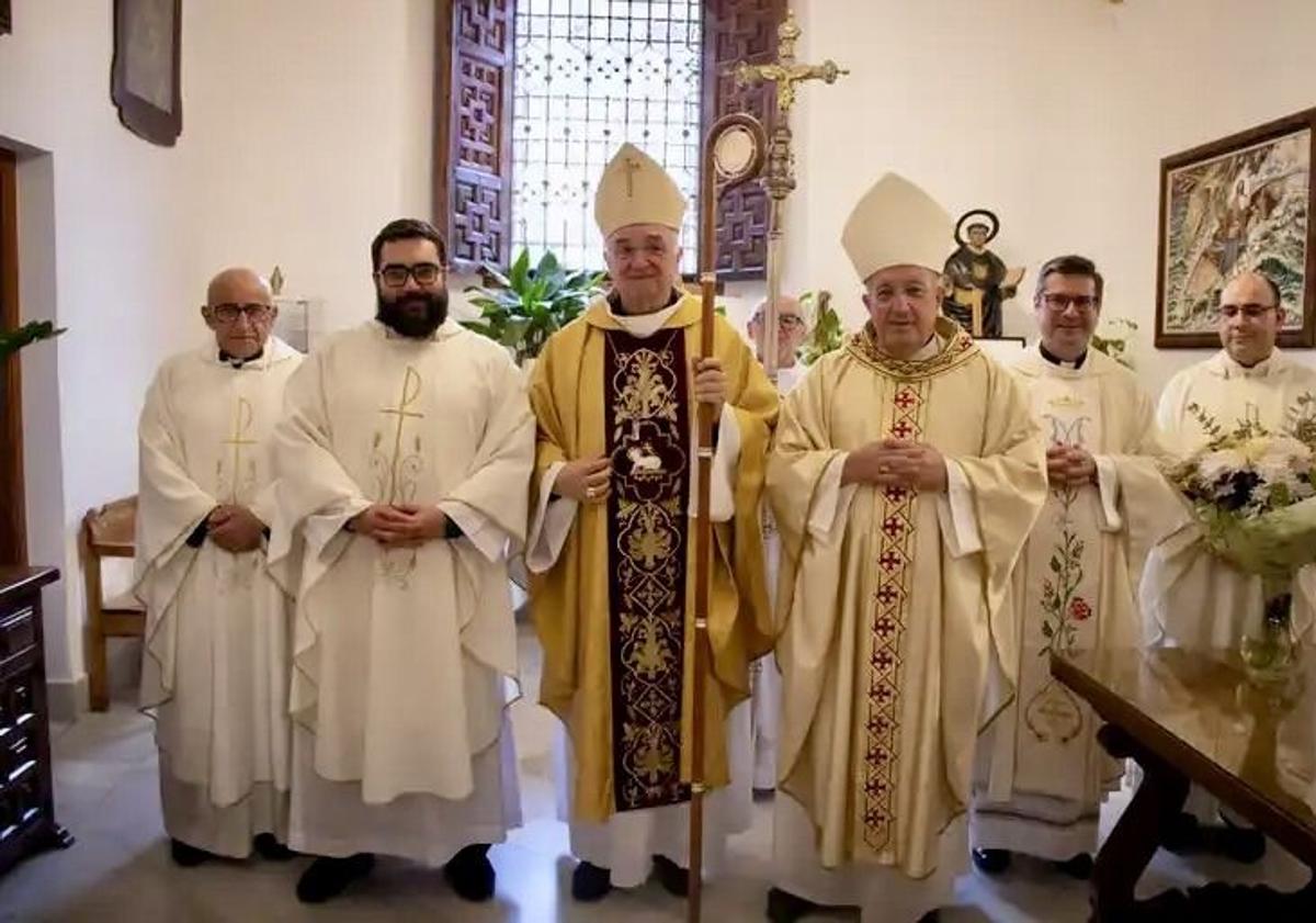 Imagen principal - Huércal-Overa dedica un espacio a las Religiosas de la Asunción en el 50º aniversario de su llegada al municipio