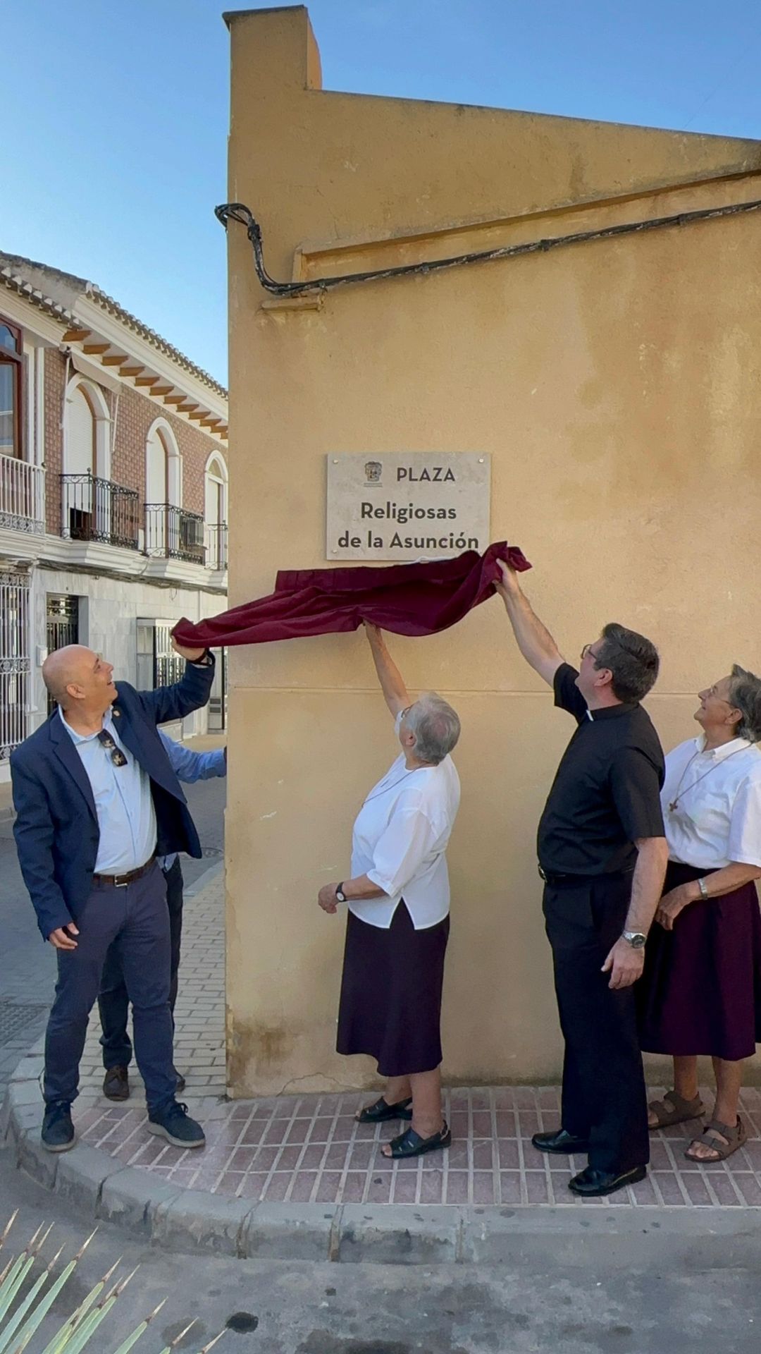 Huércal-Overa dedica un espacio a las Religiosas de la Asunción en el 50º aniversario de su llegada al municipio