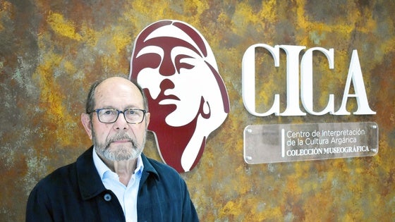 El CICA de Antas descubre la luz y el silencio de Francisco Ávila en una muestra antológica de seis décadas de arte