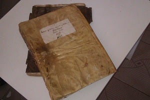 Turre recupera su historia más antigua al recuperar unos libros de bautismos de 1618