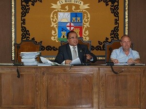 Garrucha rescinde contrato a Urbaser porque «se estaba tragando al Ayuntamiento»