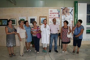 El Hospital La Inmaculada acoge una  exposición  de pintura en colaboración con la Asociación Alzheimer de Huércal-Overa