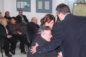 El Ayuntamiento de Pulpí hace entrega del dinero recaudado en el Festival Solidario a las 16 familias más afectadas por las inundaciones de Septiembre