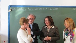 Inauguración del colegio rural de La Portilla en Cuevas