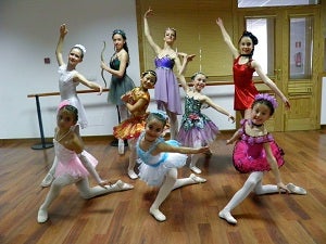 Niñas del Levante en la semifinal de la  ‘Copa del Mundo’ de la danza