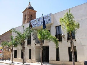 El Decreto-Ley de la Junta de Andalucía sobre Medidas Extraordinarias y Urgentes para la lucha contra la Exclusión Social, deja en Pulpí, 17.000 €, para la contratación de personas desempleadas