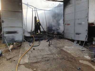 Calcinadas más de 80 motos en el incendio, ya extinguido, de una nave en Cuevas de Almanzora