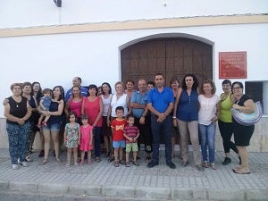 Los vecinos de El Saltador huercalense piden un parque infantil para sus niños