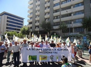 Agricultores y ganaderos piden que "se tome en serio" la "amenaza" de sequía extrema en Almería