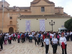Más de 300 personas se suman a la ruta de senderismo para decir NO a la Violencia de Género en Huércal-Overa