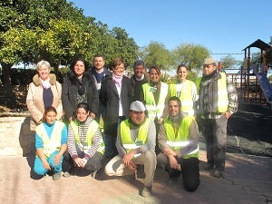 Desempleados de Los Gallardos amplían un merendero y acondicionan parques con Emple@Joven y Emple@30+