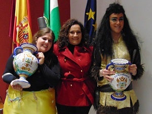 Vera abre su Carnaval con el desfile de comparsas y el pregón