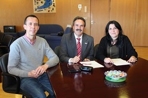 La Junta y el Ayuntamiento de Los Gallardos firman un convenio para el concierto de plazas en el Centro de Día municipal
