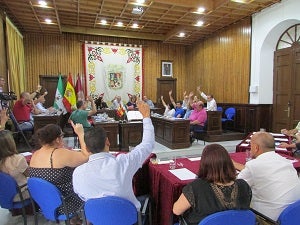 La Mancomunidad del Levante elige presidente tras un intenso debate