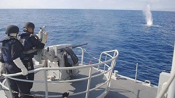 Cazaminas de la OTAN con 17 buques de 9 naciones, en la bahía de Vera y Alborán