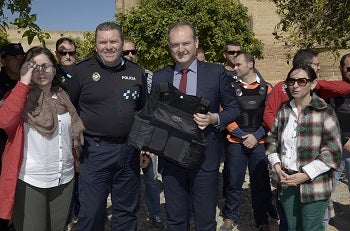 Chalecos antibalas para la policía local